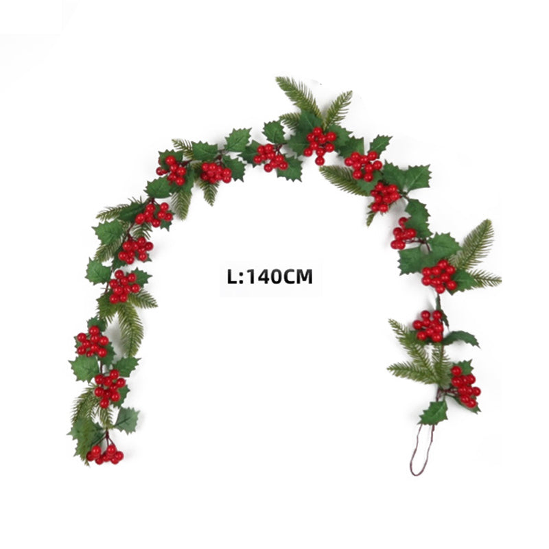 Berry Garland 140cm + Holly Leaves