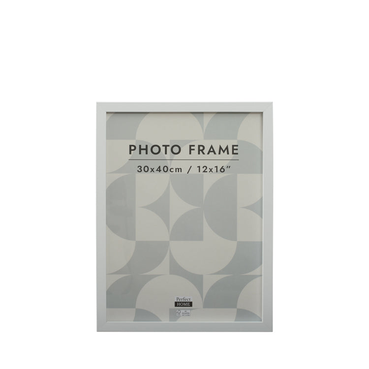 Porter 12x16 Inch White