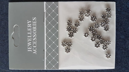 Spacer 6mm Daisy 30pcs Silver